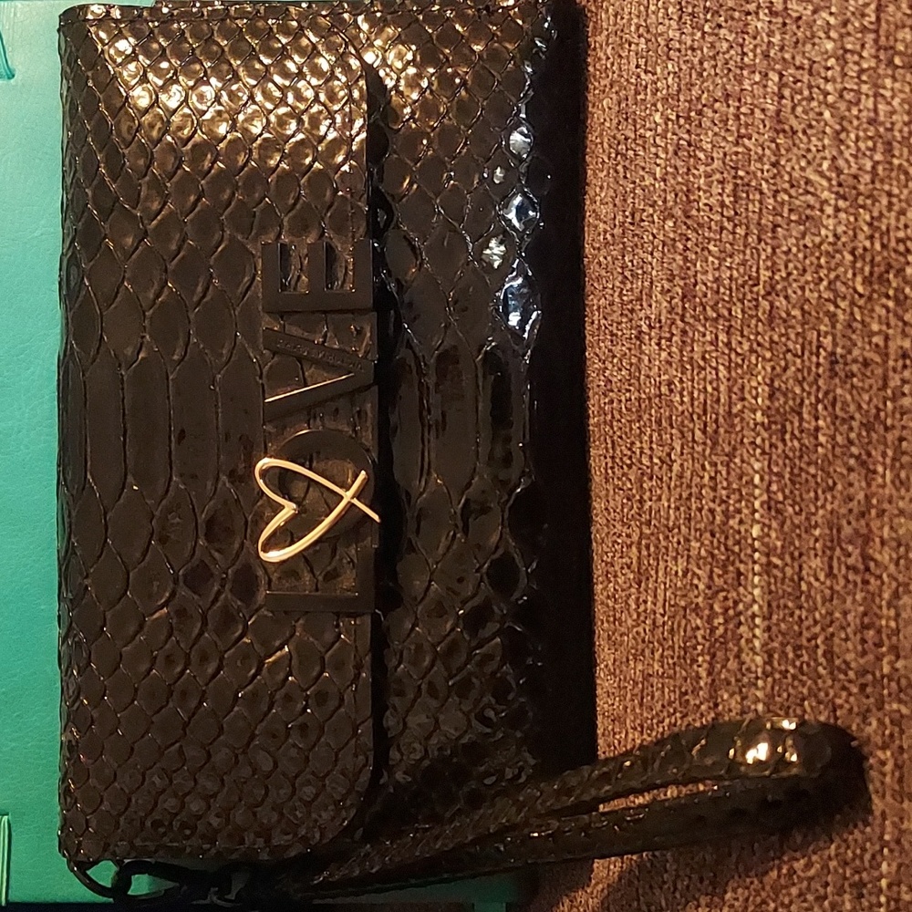 VS Tech Wallet